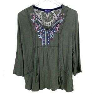Artesia Boho Peasant Top Embroidered Tassels